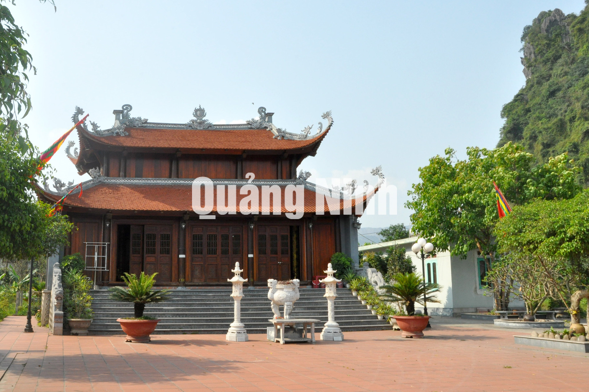 Đền Vũng Đục. Ảnh: Cẩm Thu