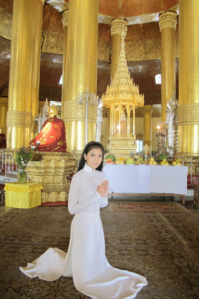 Trương Thị May vừa vinh dự lọt vào danh sách đề cử Ngôi sao ăn chay hấp dẫn nhất thế giới do Tổ chức bảo vệ quyền lợi động vật PETA châu Á bình chọn (có hai hạng mục dành cho nam và nữ). Ngoài cô, Việt Nam còn có ca sĩ Hồ Quỳnh Hương, người đẹp Võ Hạ Trâm và diễn viên Việt Trinh. Trong danh sách này có nhiều ngôi sao hàng đầu thế giới như Natalie Portman, Carrie Underwood, Anne Hathaway... Từ 300 người được đề cử sẽ chọn ra một người chiến thắng khi họ đáp ứng được các yêu cầu đề ra cũng như đạt được tỉ lệ bình chọn cao nhất.