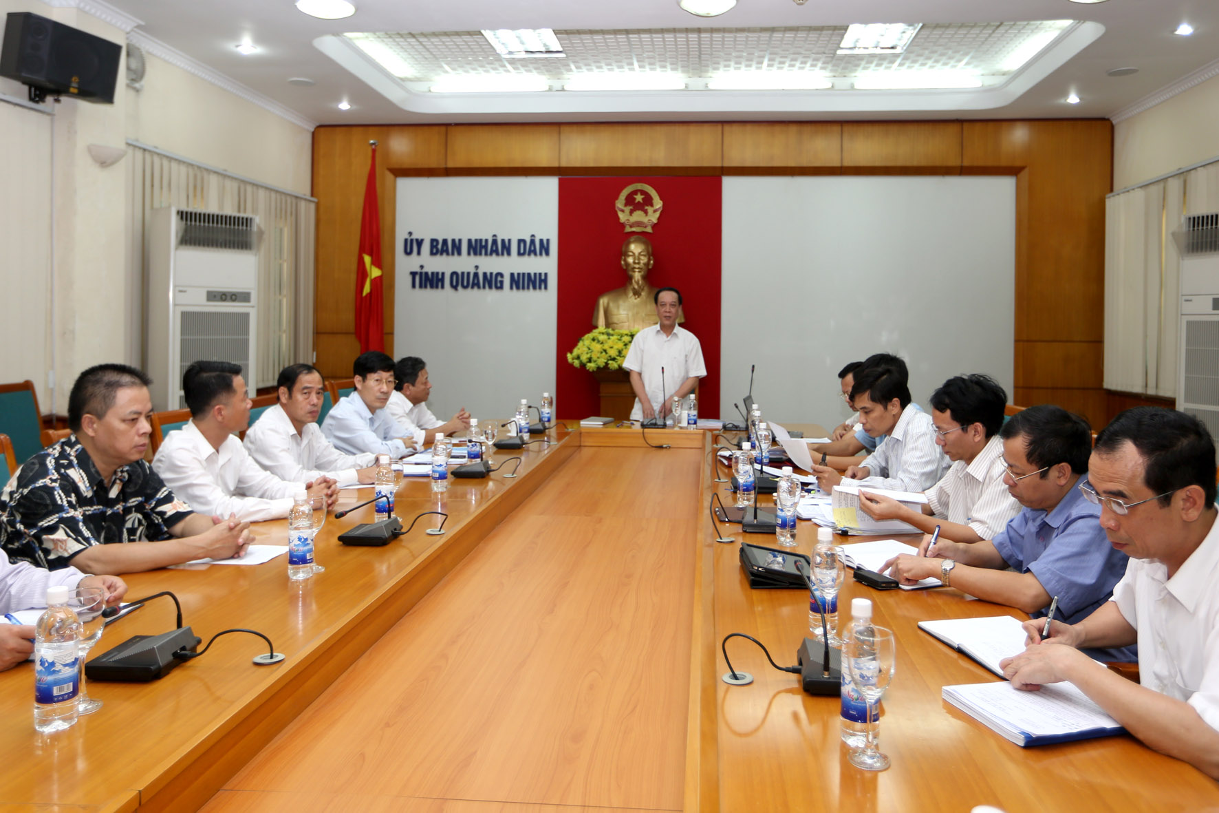 Đồng chí Đỗ Thông, Phó Chủ tịch Thường trực UBND tỉnh kết luận tại cuộc họp