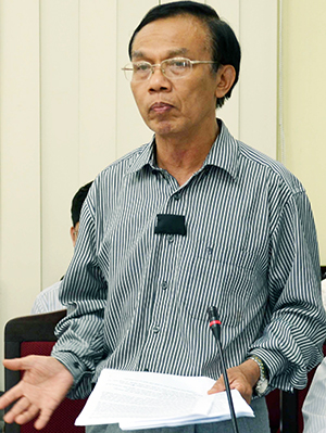 Ông Hồ Ngọc Luật.