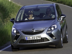  Mẫu xe Opel Zafira Tourer. (Nguồn: carscoops.com)