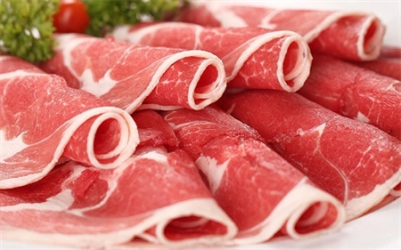 Giá thịt bò Úc nhập ngoại chỉ cao hơn 10% đến 15% so với bò trong nước.