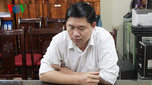 Đối tượng Nguyễn Mạnh Tường tại cơ quan công an.