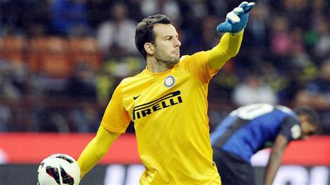 Handanovic trong mầu áo Inter