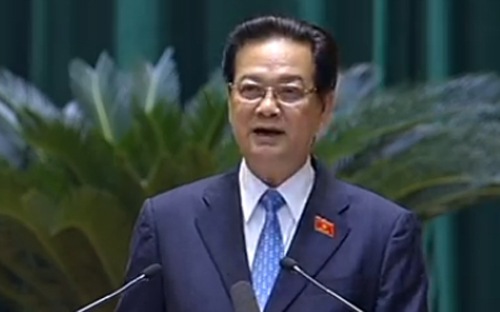 Thủ tướng Nguyễn Tấn Dũng trả lời chất vấn trước Quốc hội, chiều 21/11.