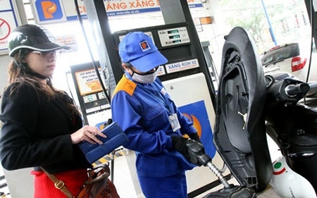 DN phân phối xăng dầu kêu ca thua lỗ nếu bị khống chế hoa hồng.