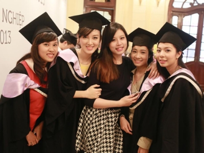 Sinh viên Đại học RMIT nhận bằng tốt nghiệp ngày 26/11/2013.