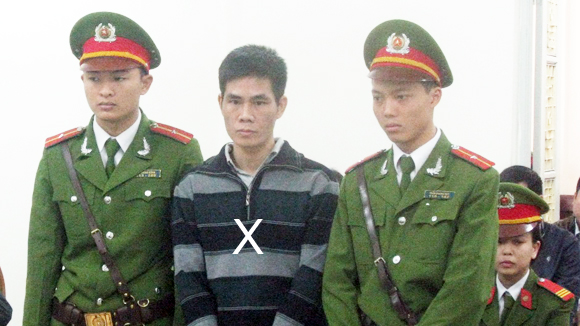 Lê Đình Quản dấu (X) phải nhận án phạt 28 tháng tù giam