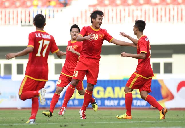 U23 Việt Nam có nhiều cơ hội ăn mừng chiến thắng trước U23 Singapore?. Ảnh: Quang Nhựt