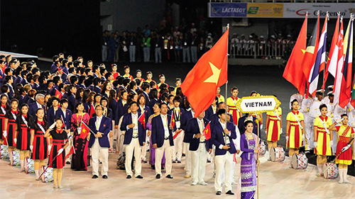 Đoàn TTVN tại lễ khai mạc SEA Games (Ảnh: Thắng Nguyễn).