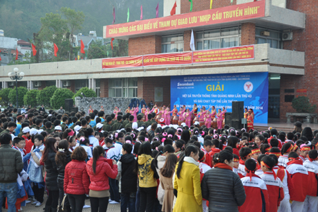Giải đấu đã thu hút đông đảo mọi đối tượng tham gia