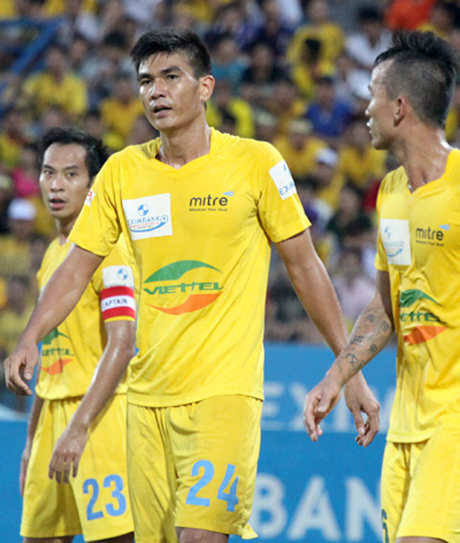 Trung vệ Bật Hiếu hợp đồng mới của TQN ở mùa giải V-League 2014