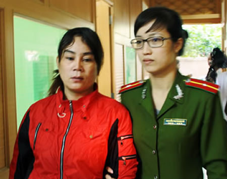 Phạm Thị Chút bị di lý về Đà Nẵng.