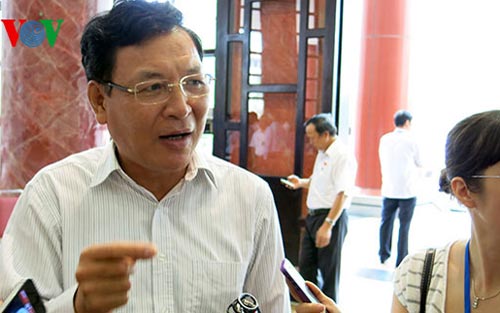  Bộ trưởng GD-ĐT Phạm Vũ Luận