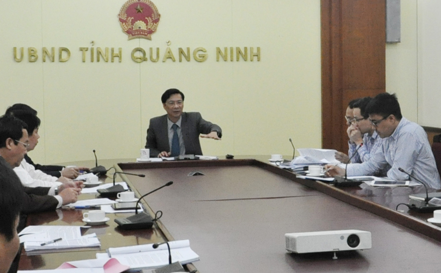Chủ tịch UBND tỉnh nguyễn Văn Đọc kết luận cuộc họp.