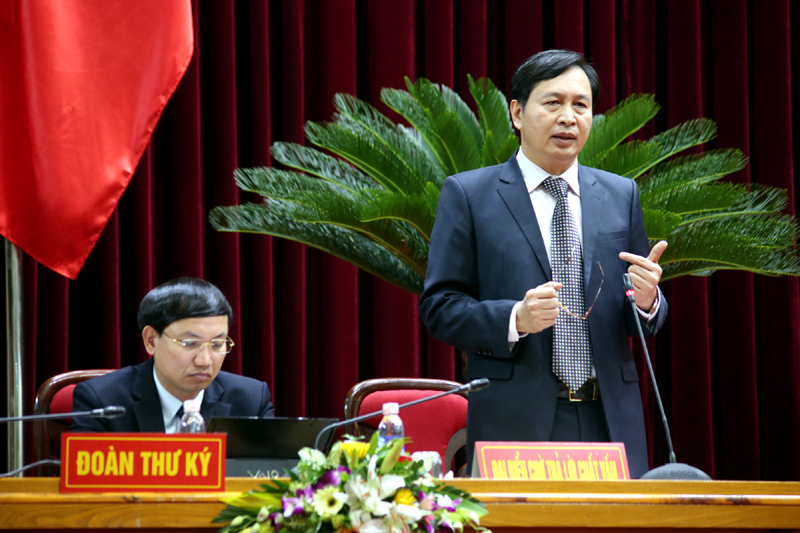 Đồng chí Nguyễn Ngọc Cơ, Phó Tổng Giám đốc Tập đoàn TKV trả lời chất vấn về giải pháp khắc phục ô nhiễm do khai thác than.