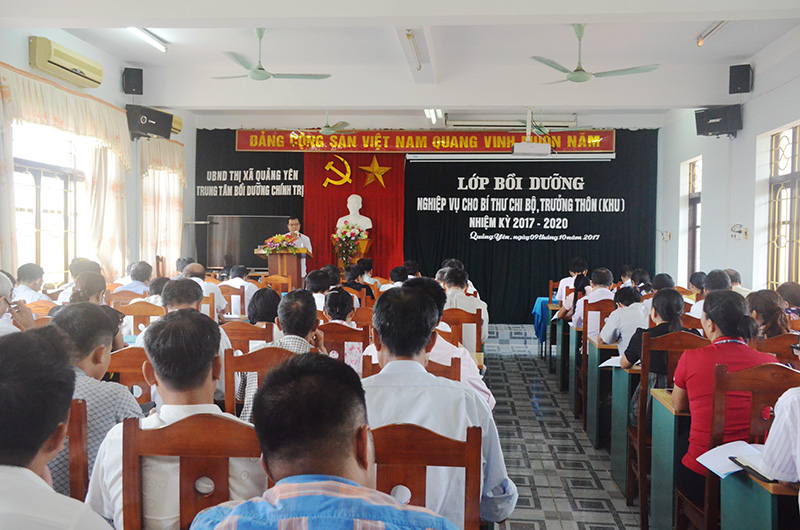 Cầu Bắc Luân II, cây cầu kết nối tuyến hành lang kinh tế ASEAN với Trung Quốc vừa được hoàn thành. 