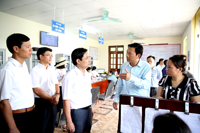 Cải cách hành chính, xây dựng bộ máy tinh gọn, hiệu lực, hiệu quả là chỉ đạo trọng tâm của tỉnh Quảng Ninh.