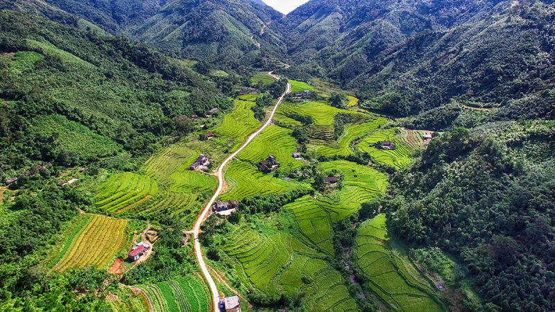 Tỉnh Quảng Ninh đang tập trung bê tông hóa tất cả các tuyến đường thôn, xóm trên toàn địa bàn.