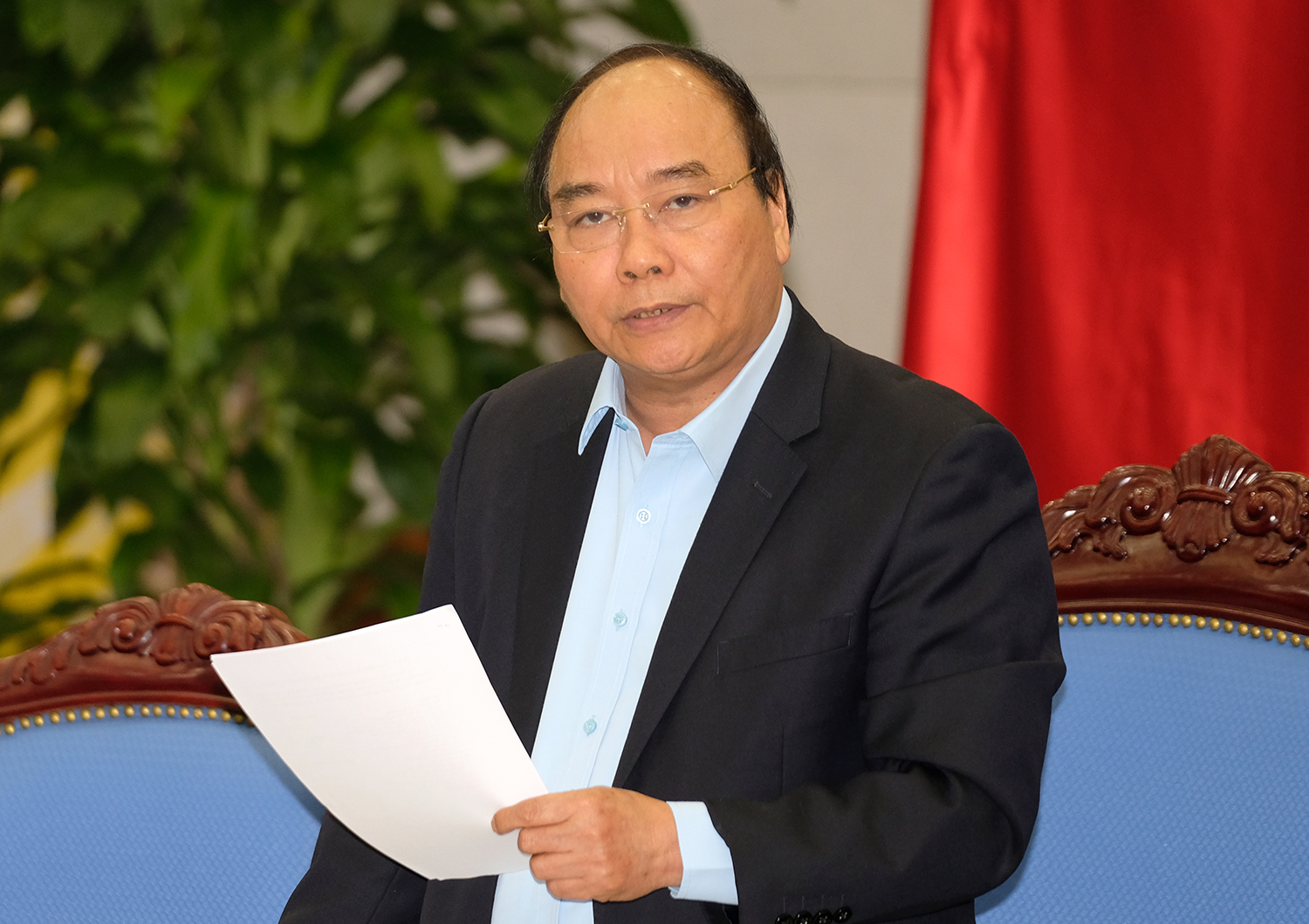 Thủ tướng Nguyễn Xuân Phúc phát biểu tại phiên họp - Ảnh: VGP/Quang Hiếu
