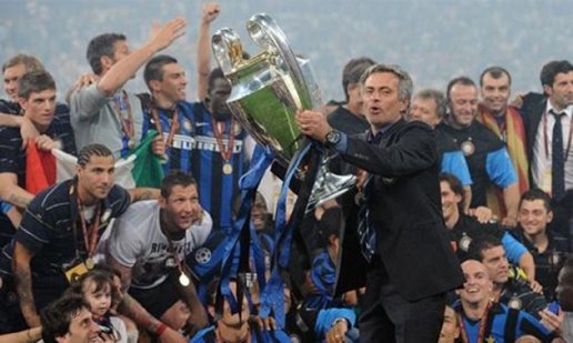  Mourinho giúp Inter thống trị cả Châu Âu.
