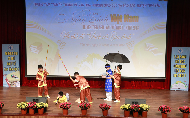 Nhiều tác phẩm văn học nổi tiếng đã được chuyển thể thành các vở kịch mang đến cho khán giả nhiều cung bậc cảm xúc.