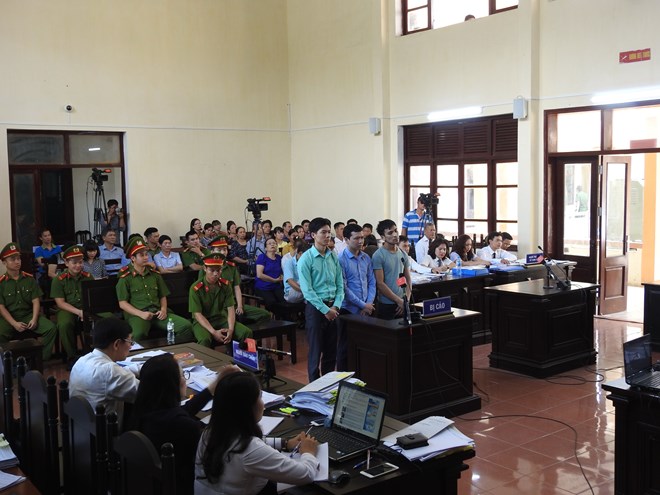 Phiên tòa diễn ra ngày 23/5. (Ảnh: PV/Vietnam+)
