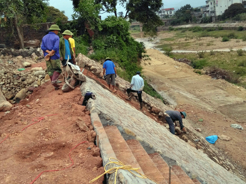 Công trình kè chống sạt lở