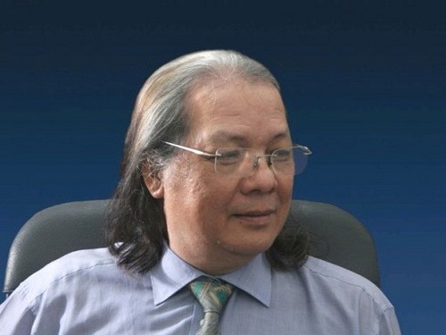 Họa sĩ Huỳnh Văn Mười.