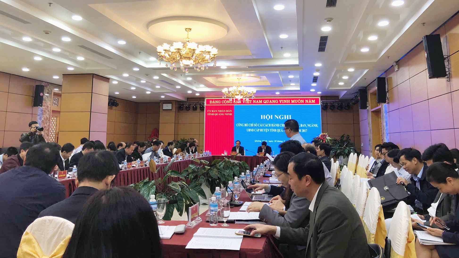 Tháng 3/2008, UBND tỉnh công bố Chỉ số đánh giá kết quả CCHC các sở, ban, địa phương năm 2017