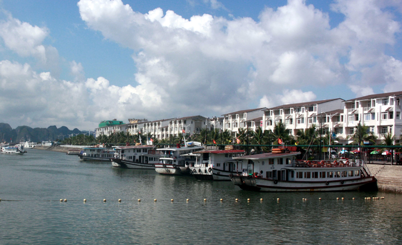 Cảng tàu du lịch Tuần Châu