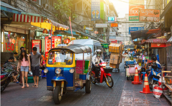 Xe tuk tuk tại Thái Lan.
