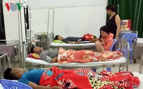 Lạ lùng 7 thanh niên bị ngộ độc thực phẩm do ăn cá chình.