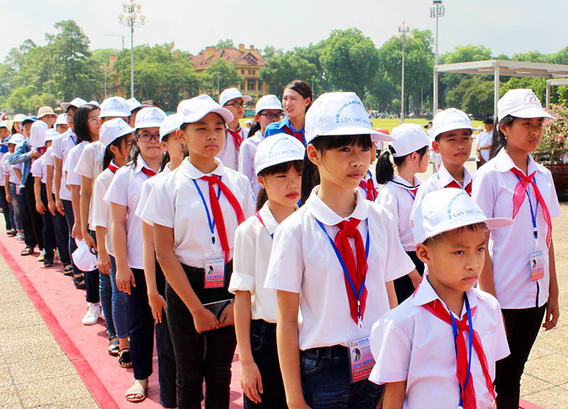 Những 