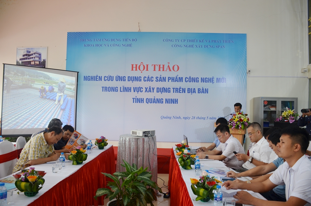 Quang cảnh hội thảo.