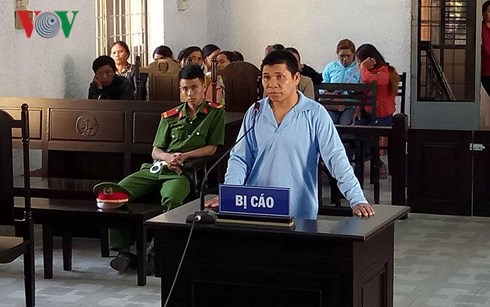 Đối tượng Y Nhi Niê tại tòa.
