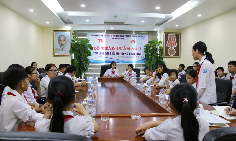 Tổ thảo luận số 2 