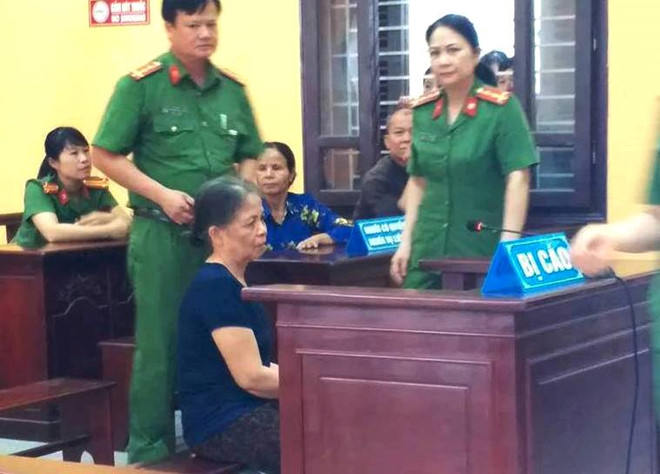 Bị cáo Phạm Thị Xuân tại tòa. Ảnh: N.D.