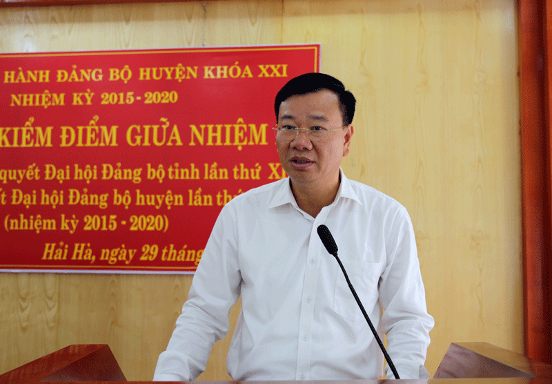 Đồng chí Nguyễn Văn Hưởng