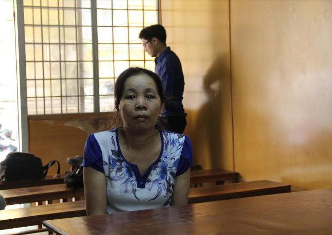 Nguyễn Thị Hằng tại phiên tòa.
