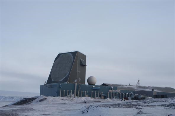 Một radar ở Shemya, bang Alaska. 