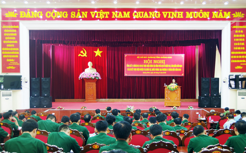 Quang cảnh hội nghị.