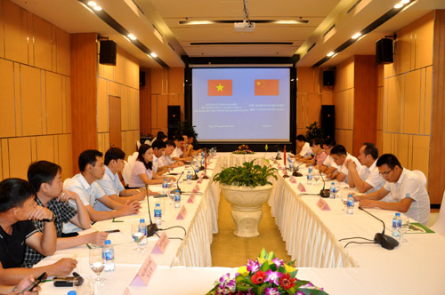 Ngày 29/6, tại TP Móng Cái, đã diễn ra hội đàm giữa Đoàn đại biểu TP Móng Cái (Quảng Ninh, Việt Nam) và Đoàn đại biểu Khu Phòng Thành (Quảng Tây, Trung Quốc). 