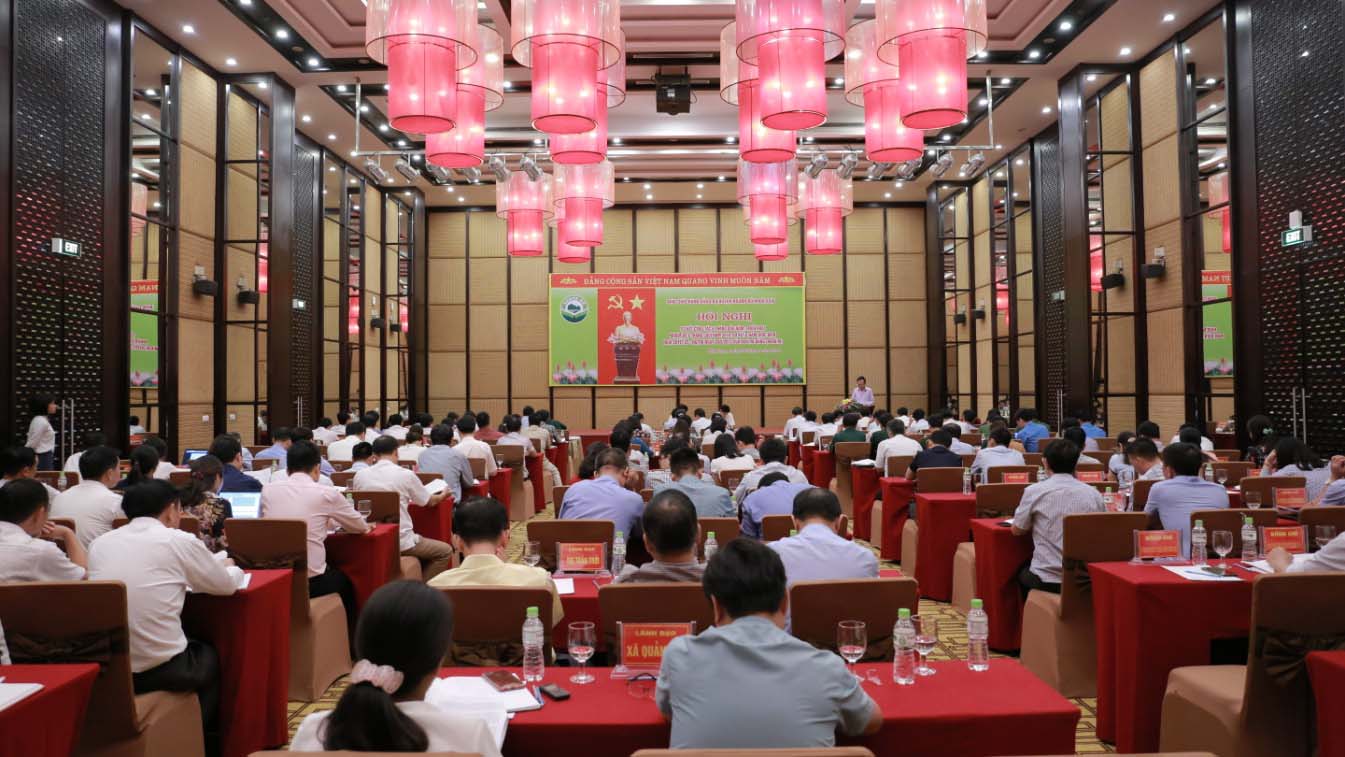 Quang cảnh hội nghị.