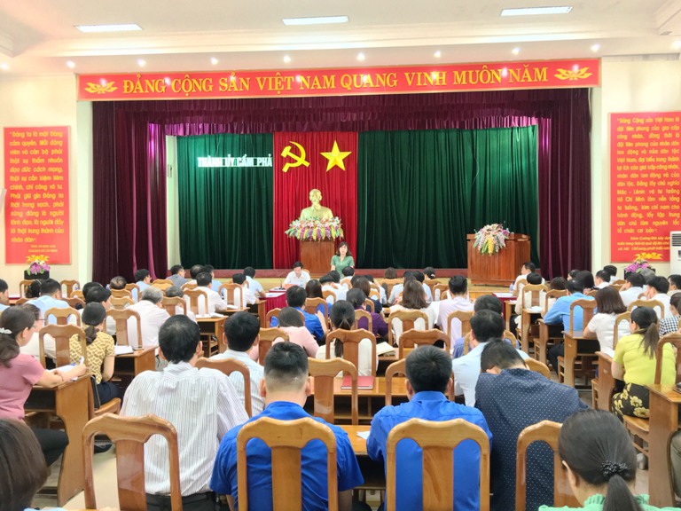 hành ủy đã chủ trì buổi làm việc với Đảng ủy, UB MTTQ, các đoàn thể chính trị xã hội các phường xã để triển khai mô hình cơ quan phối hợp chung cấp xã.