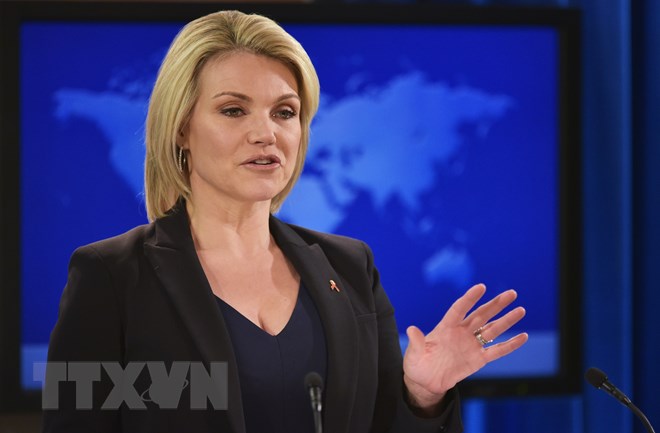 Người phát ngôn Bộ Ngoại giao Mỹ Heather Nauert trong cuộc họp báo tại Washington DC. (Ảnh: AFP/TTXVN)