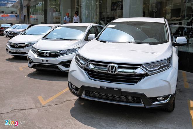 Mua xe tháng cô hồn là lựa chọn hợp lý vì nhu cầu mua giảm.