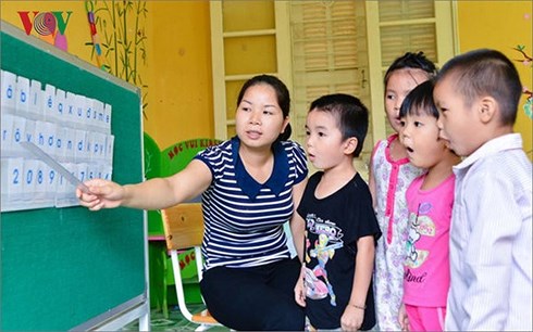 Trước Năm học mới, nhiều địa phương vẫn xảy ra tình trạng thừa-thiếu giáo viên (ảnh minh họa)