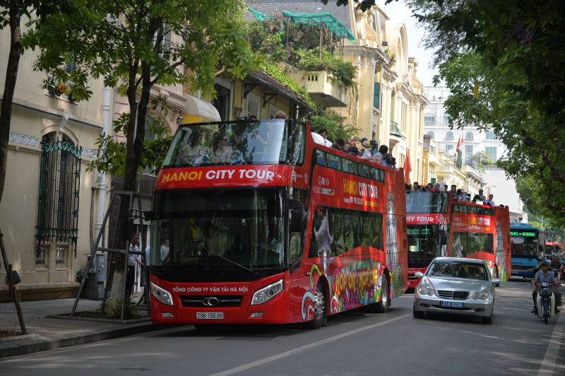 Xe buýt 2 tầng bắt đầu khai thác tour đêm từ ngày mai (1/9)
