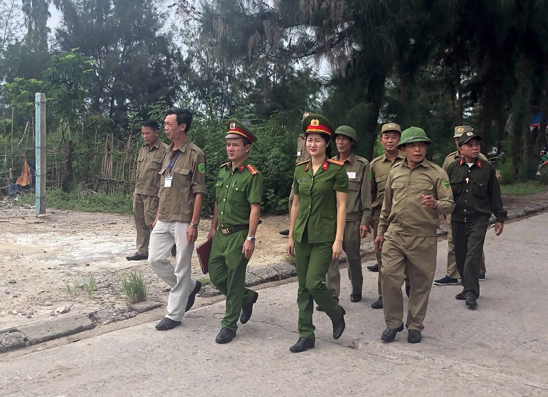 Hảo cùng lực lượng an ninh cơ sở TTKS đảm bảo ANTT tại địa phương.